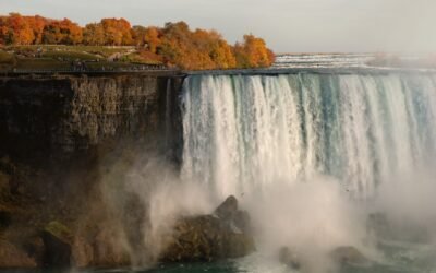 How to go to Niagara Falls from Toronto?