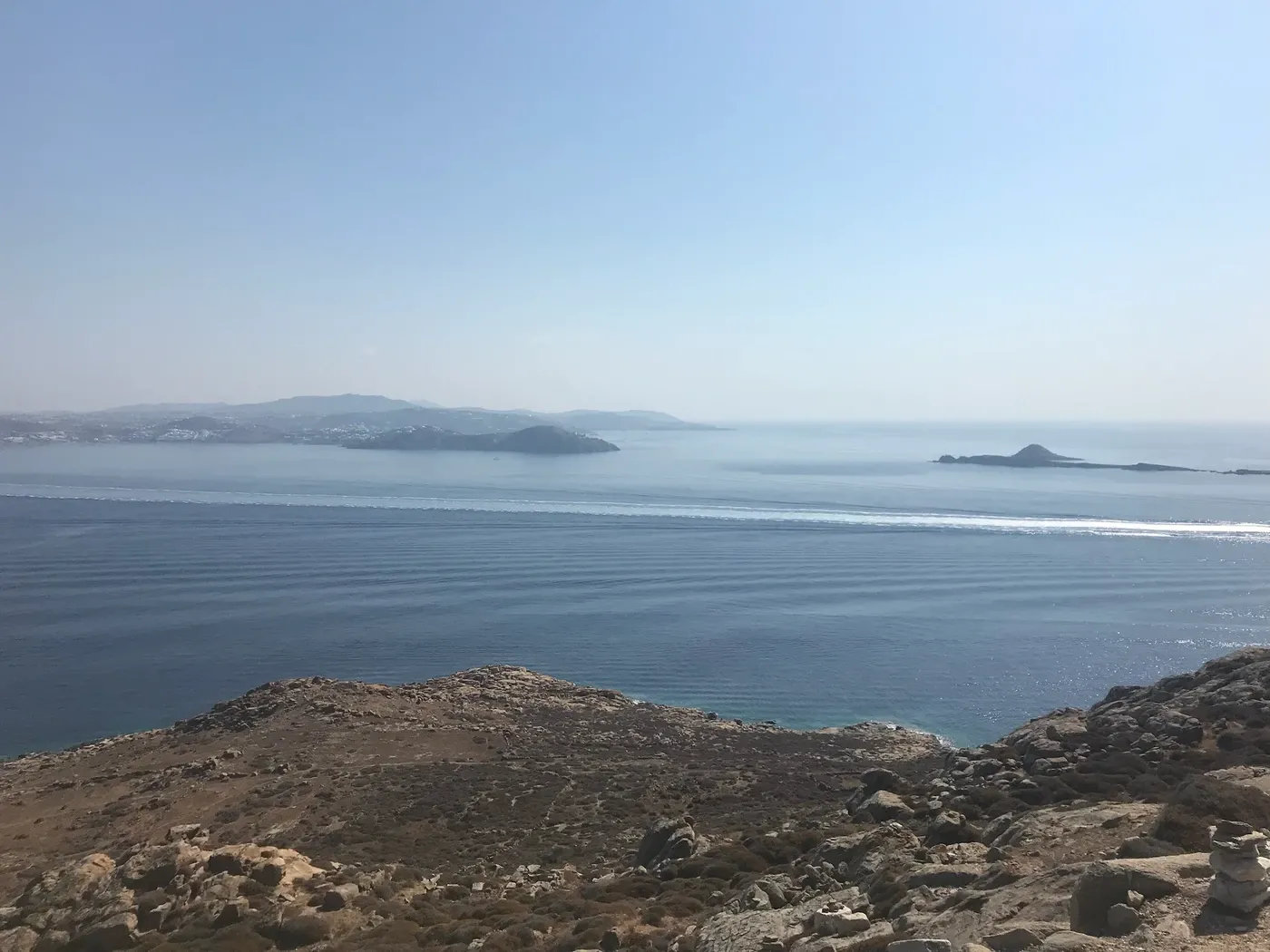 Vue depuis le Temple d'Apollon, Délos, Grèce