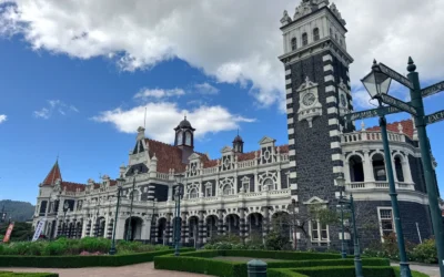 Que Faire à Dunedin : J’ai Gravi la Rue la Plus Pentue du Monde